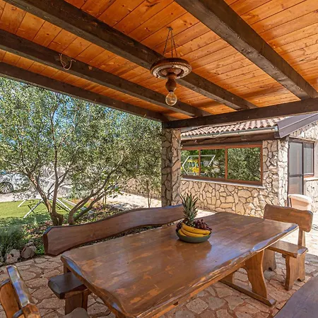 Lovely In With Wifi Hébergement de vacances