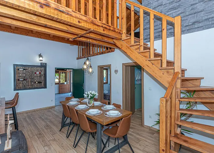 Lovely In With Wifi וודיצה